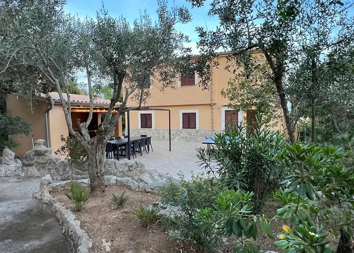 Luis Vives Будинок відпочинку